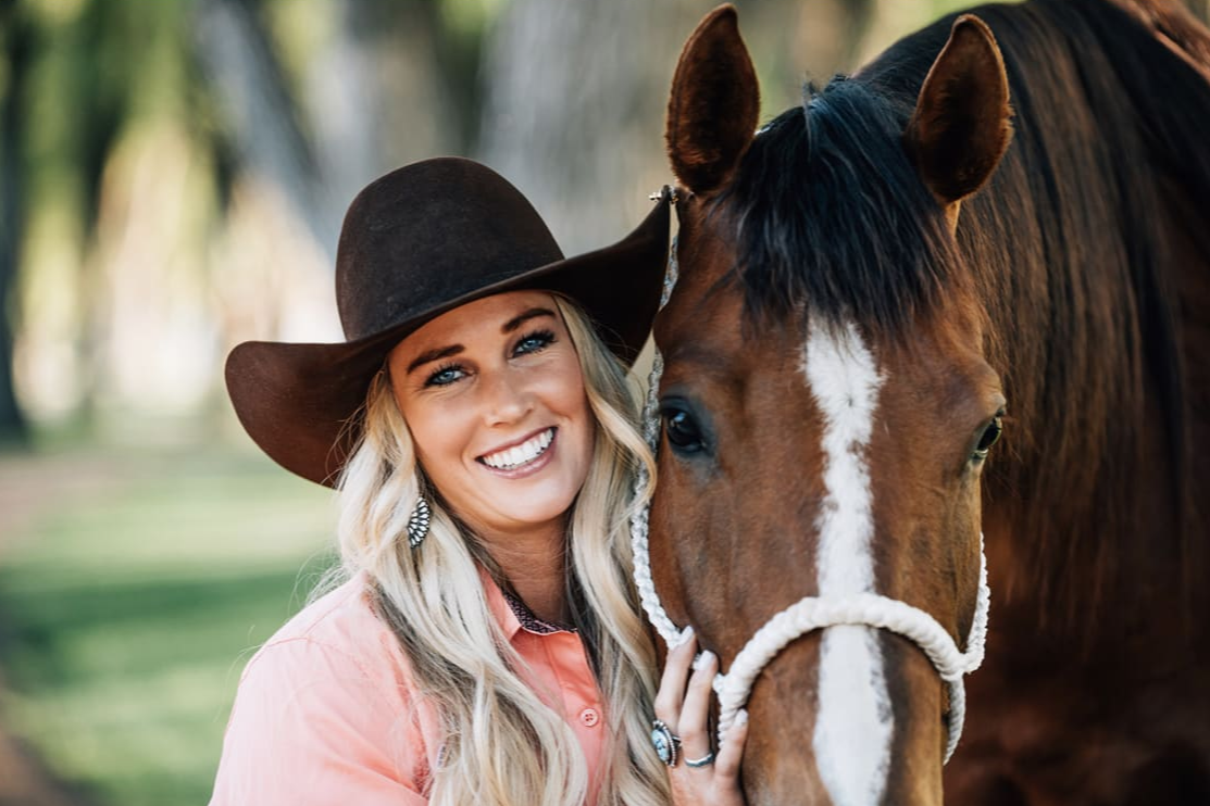Amberley Synder Barrel racer Uses and endorses EQU StreamZ Horse Bands